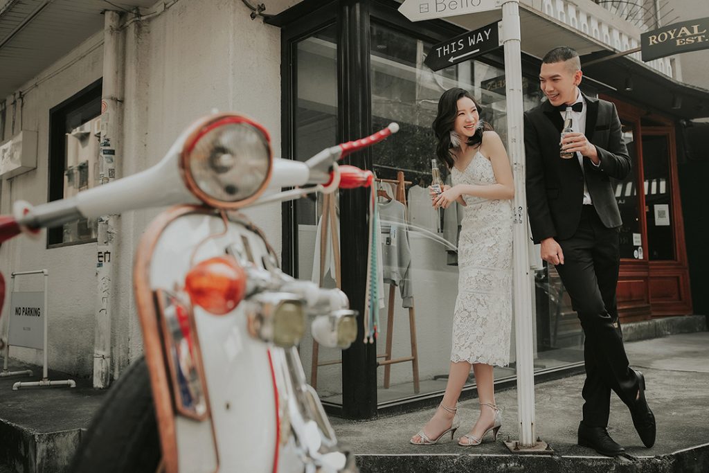 結婚登記攝影 信義戶政登記後 拍攝生活婚紗穿搭美式風格拍起來像巴黎一樣 
 丰FENG