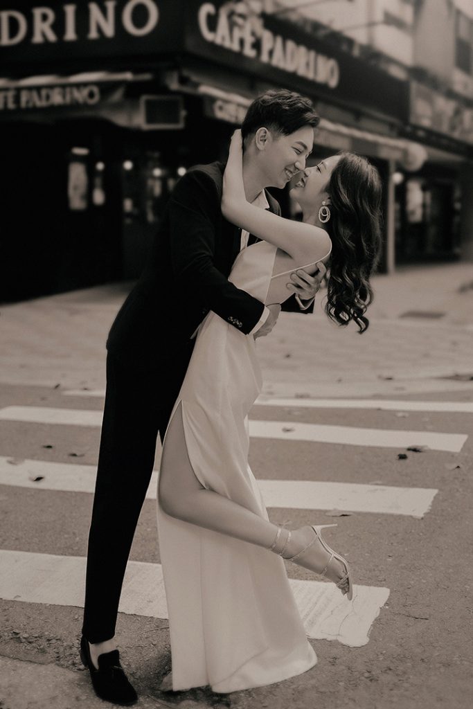 結婚登記攝影信義戶政登記後到戶外的咖啡廳拍攝生活婚紗FENG丰